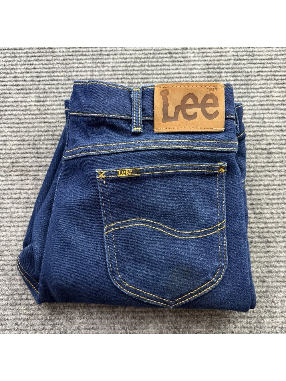 Vintage 80s Lee Riders 200 Jeans 36x32 Made USA Dark Indigo Denim Straight Leg